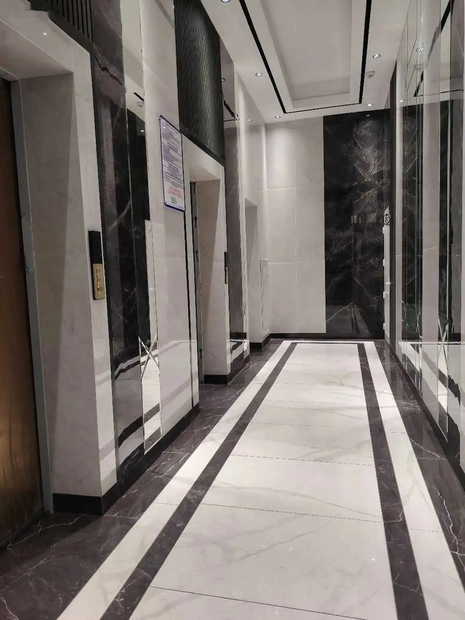 2-комн. квартира, 7 этаж, 58м², Зарафшон(Паликлиникаи 14)