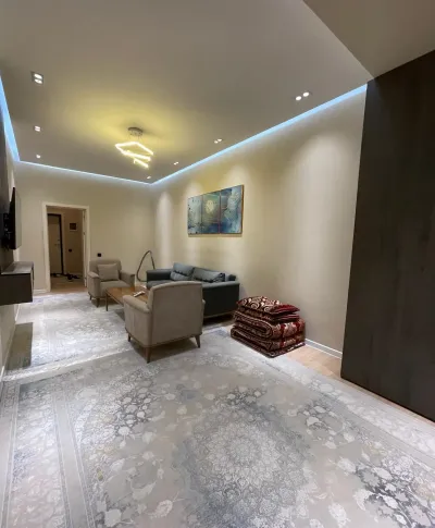 2-комн. квартира, 5 этаж, 60 м², С боку от Орионбанка