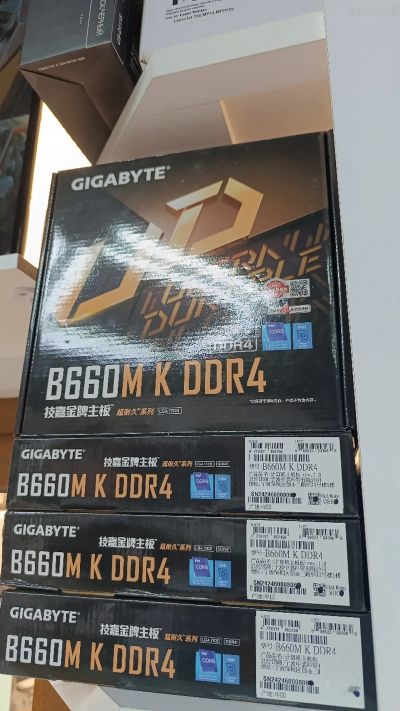 Материнская плата