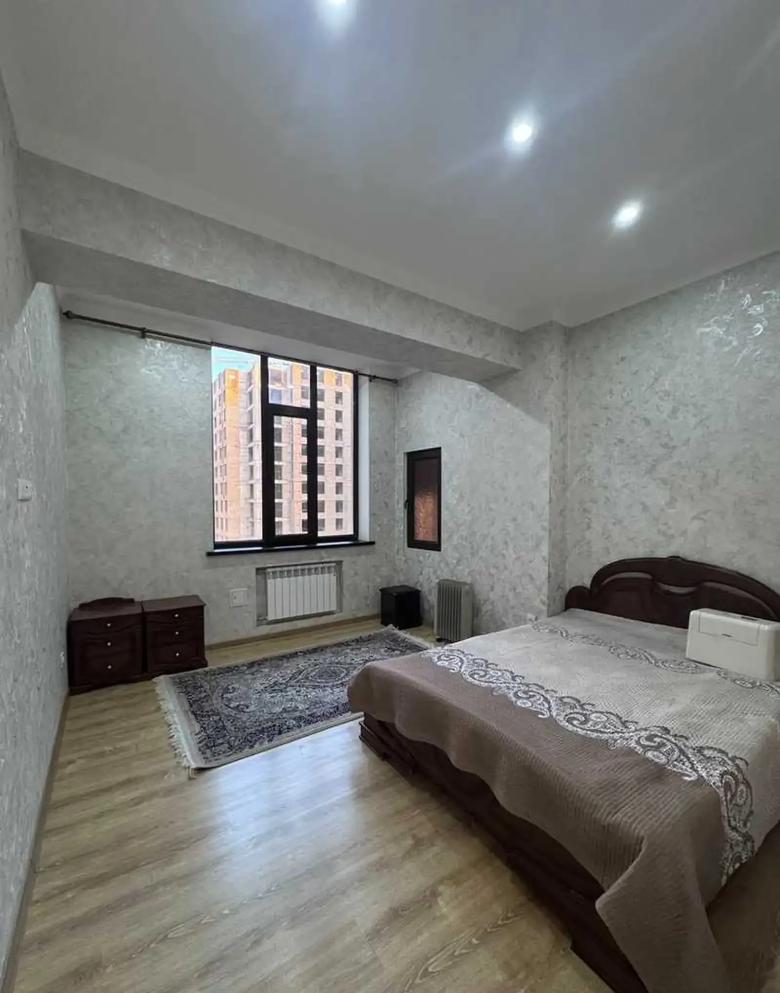 2-комн. квартира, 5 этаж, 63м², Скорий