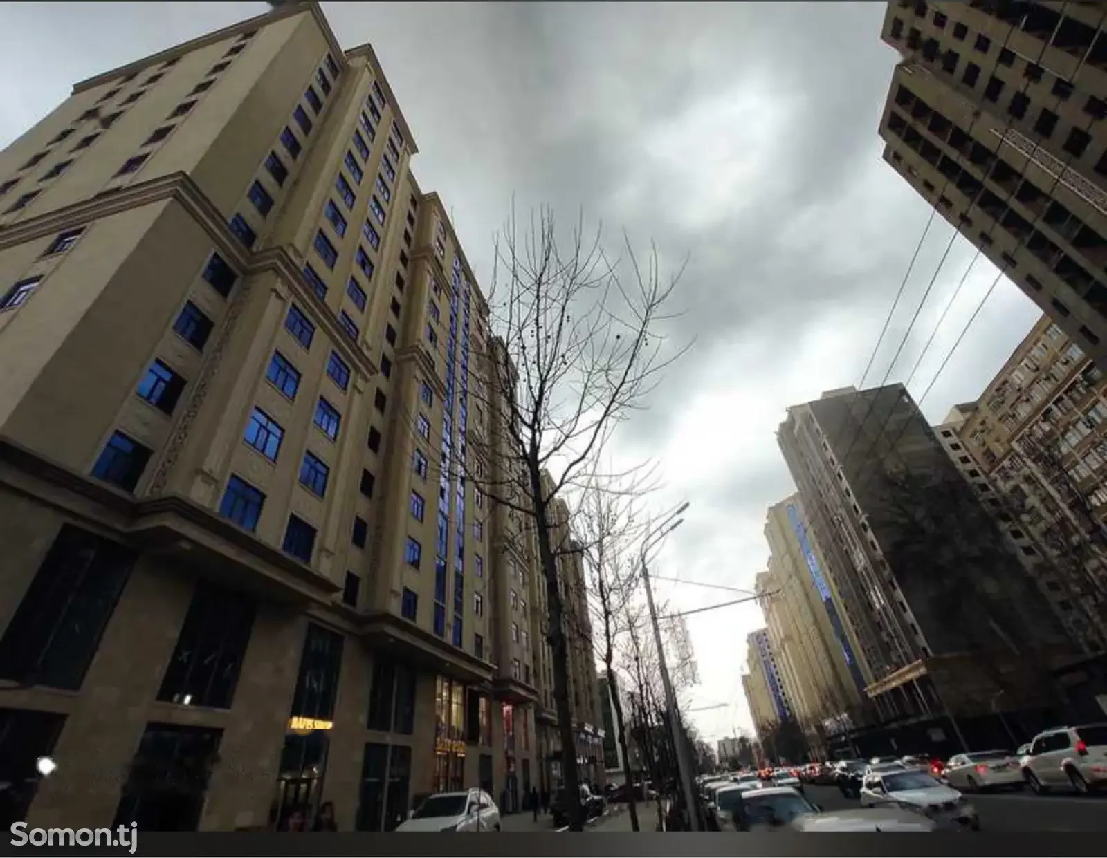 2-комн. квартира, 3 этаж, 72м², Голубой экран