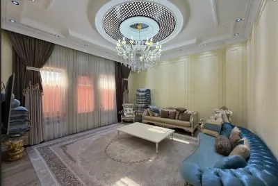 4-этажный, 7 комнатный дом, 1000 м², Фирдавси