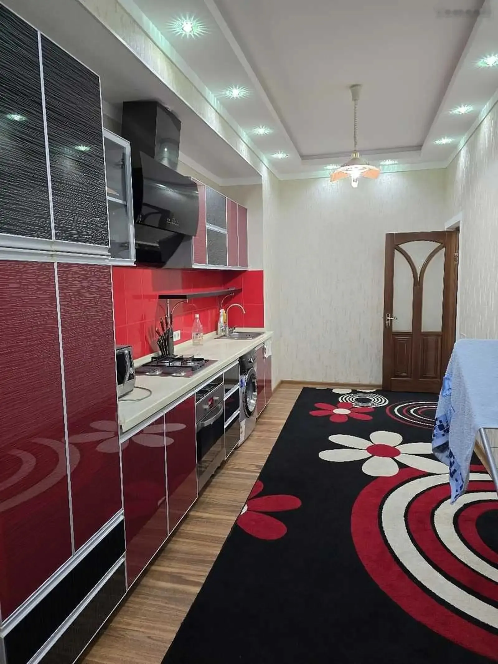 2-комн. квартира, 6 этаж, 69м², Барки Точик