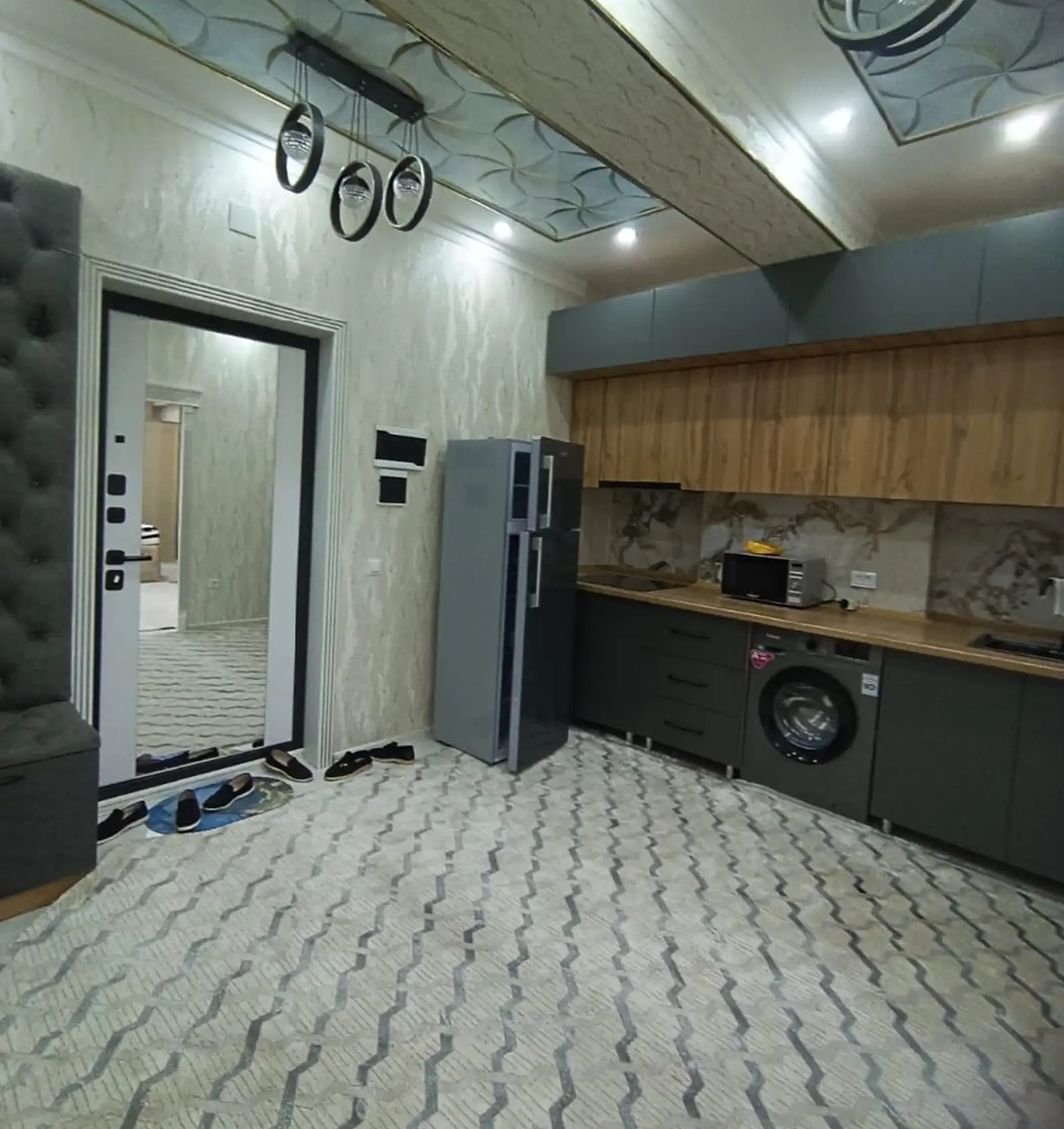2-комн. квартира, 7 этаж, 70м², Сомони ру ба руи кукольный театр Спартак