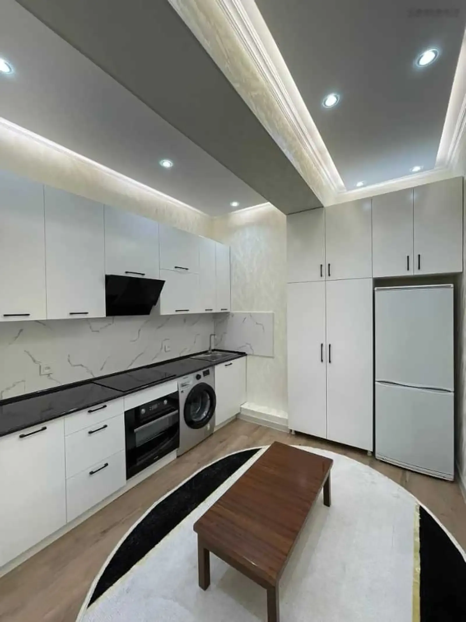 2-комн. квартира, 6 этаж, 64м², 112 мкр, Райҳона