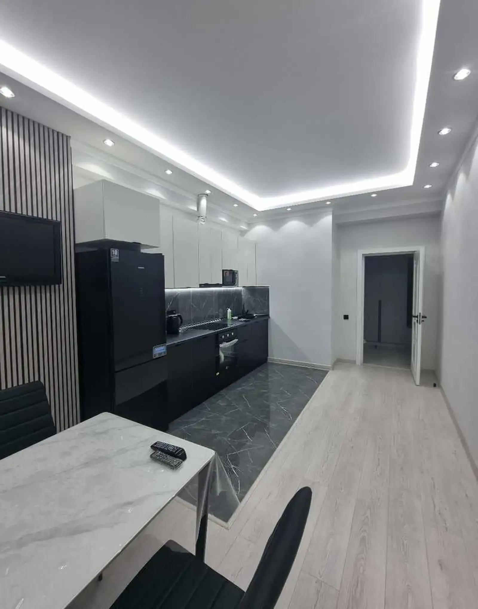 2-комн. квартира, 12 этаж, 94м², Дом печати