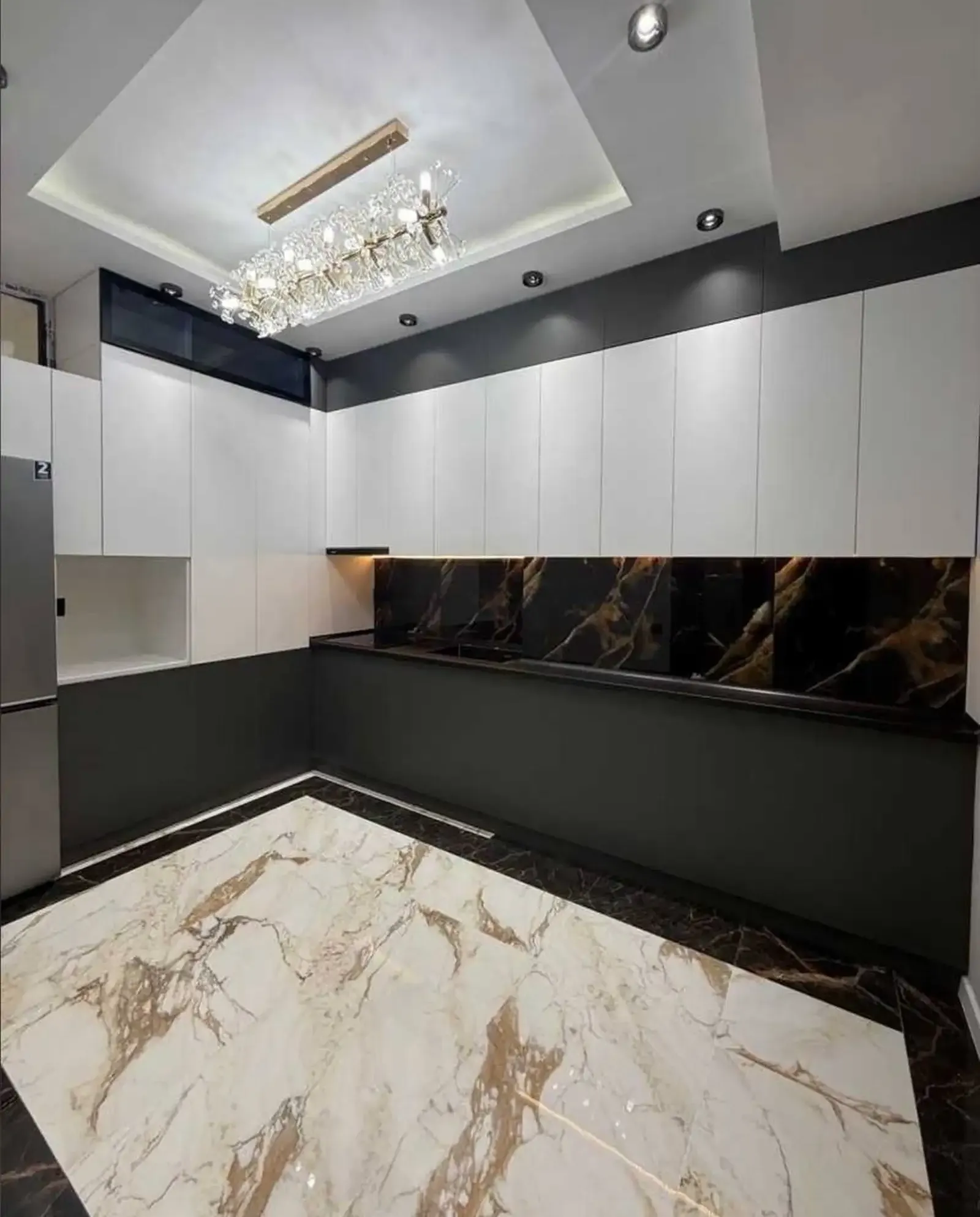 3-комн. квартира, 11 этаж, 72 м², Шохмансур Старый Аэропорт