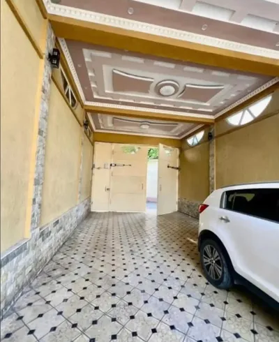 3-этажный, 12 комнатный дом, 480 м², Сомони