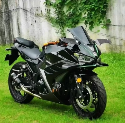 Мотоцикл Kawasaki 400 куба
