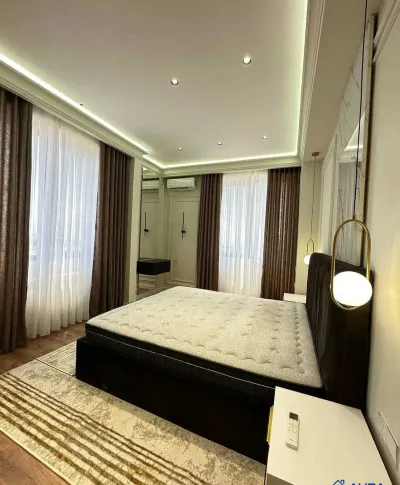 2-комн. квартира, 16 этаж, 83 м², Фирдавси