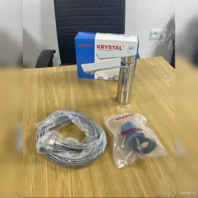 Смеситель Krystal для умывальника