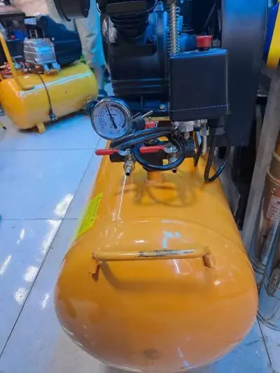 Компрессор 100л