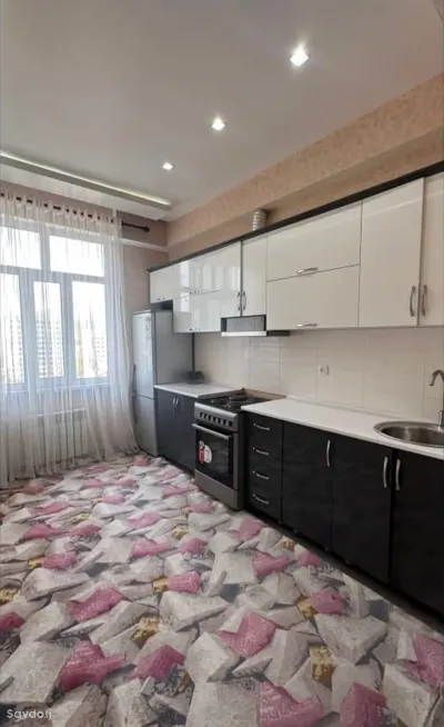 2-комн. квартира, 13 этаж, 70м², Сомони