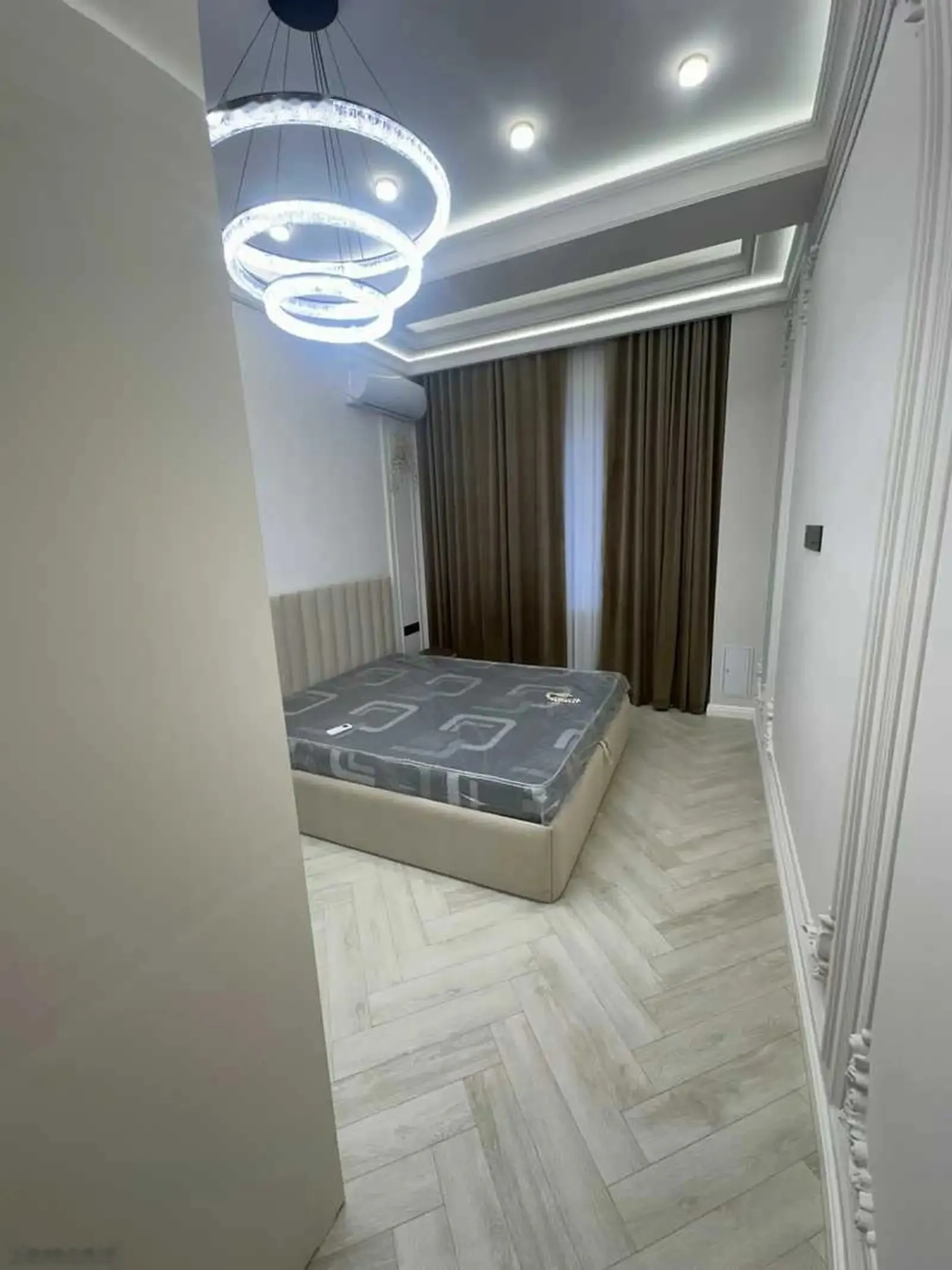2-комн. квартира, 7 этаж, 65м², доми сафо