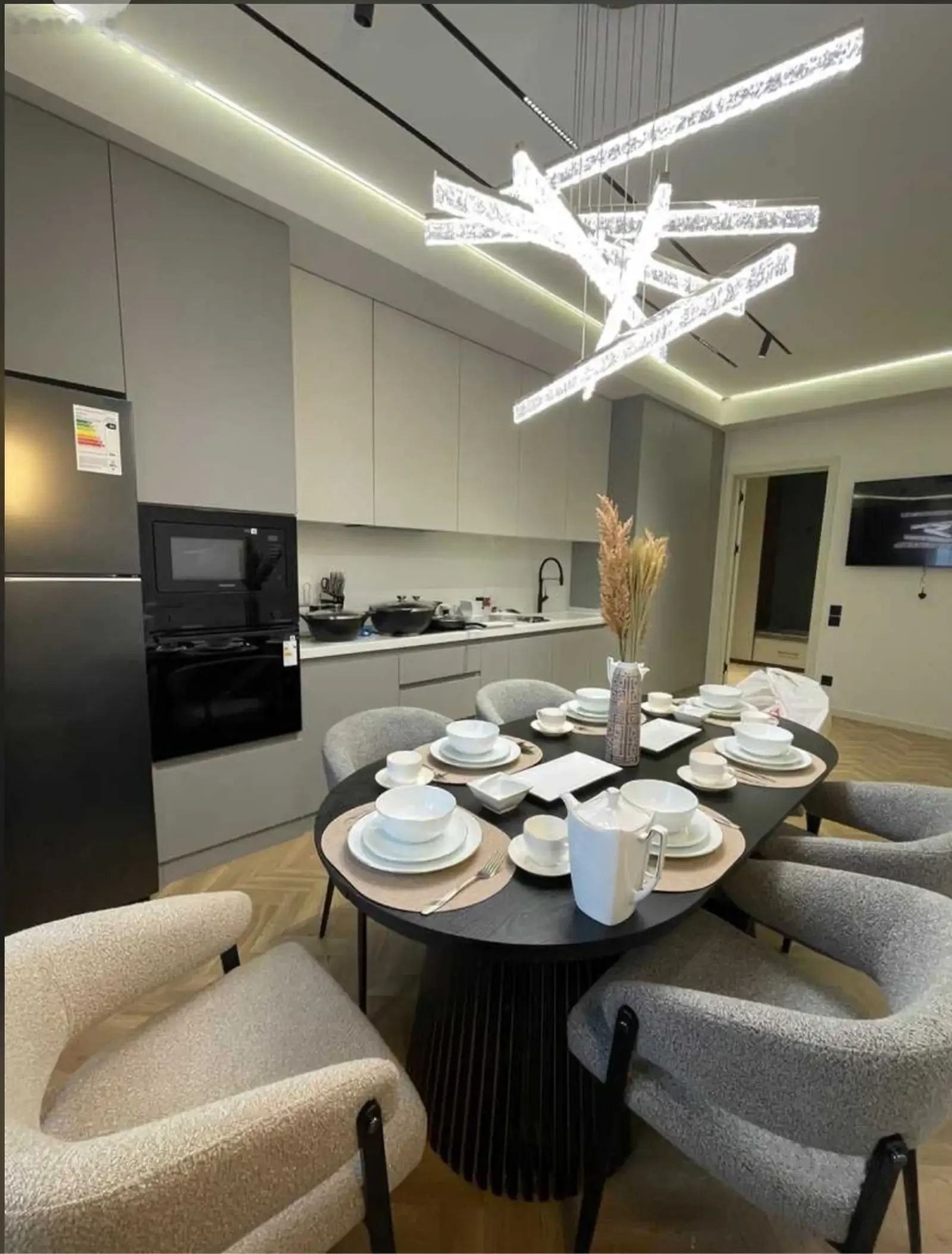 2-комн. квартира, 10 этаж, 100м², Славянский