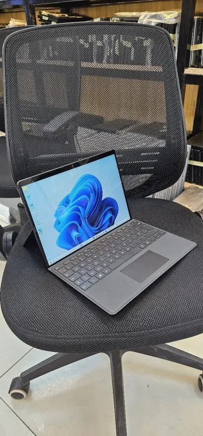 Ноутбук Microsoft Surface Pro 8