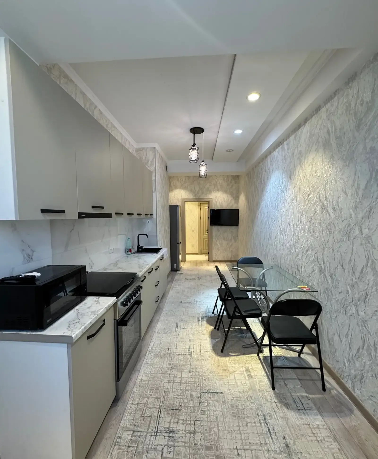 2-комн. квартира, 5 этаж, 100м², Овир/Гранд Отель