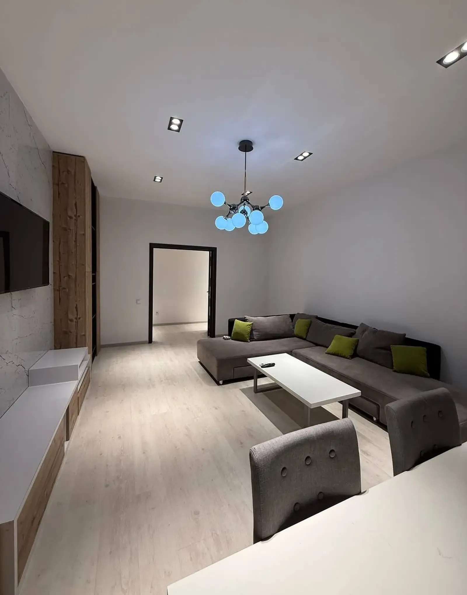 2-комн. квартира, 3 этаж, 85м², Садбарг