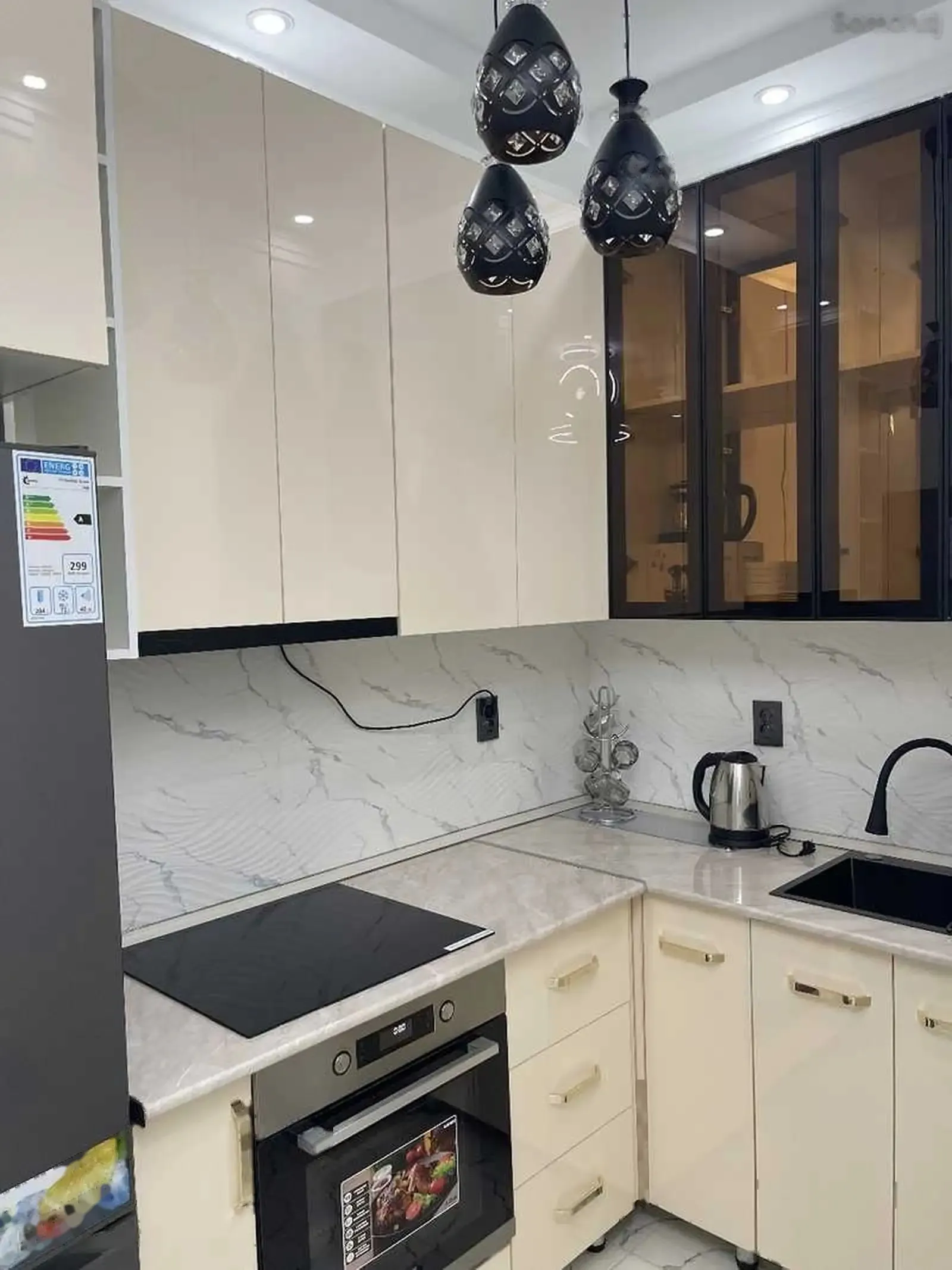 2-комн. квартира, 3 этаж, 56м², Сафо