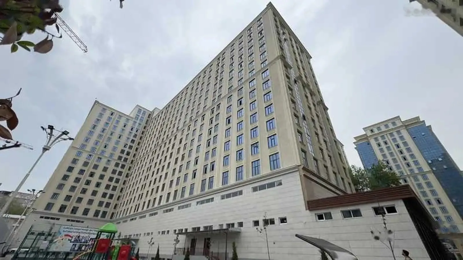 3-комн. квартира, 11 этаж, 125м², Скорый