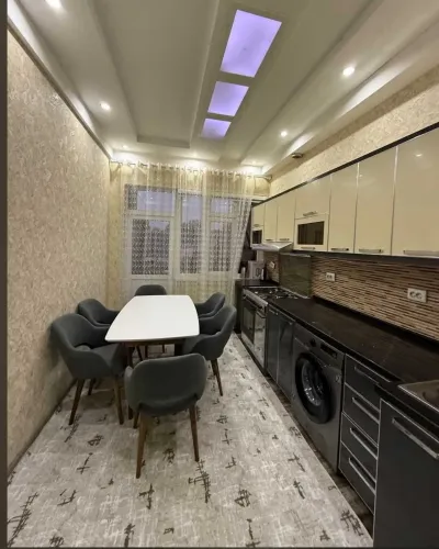 3-комн. квартира, 3 этаж, 110м², Сомони