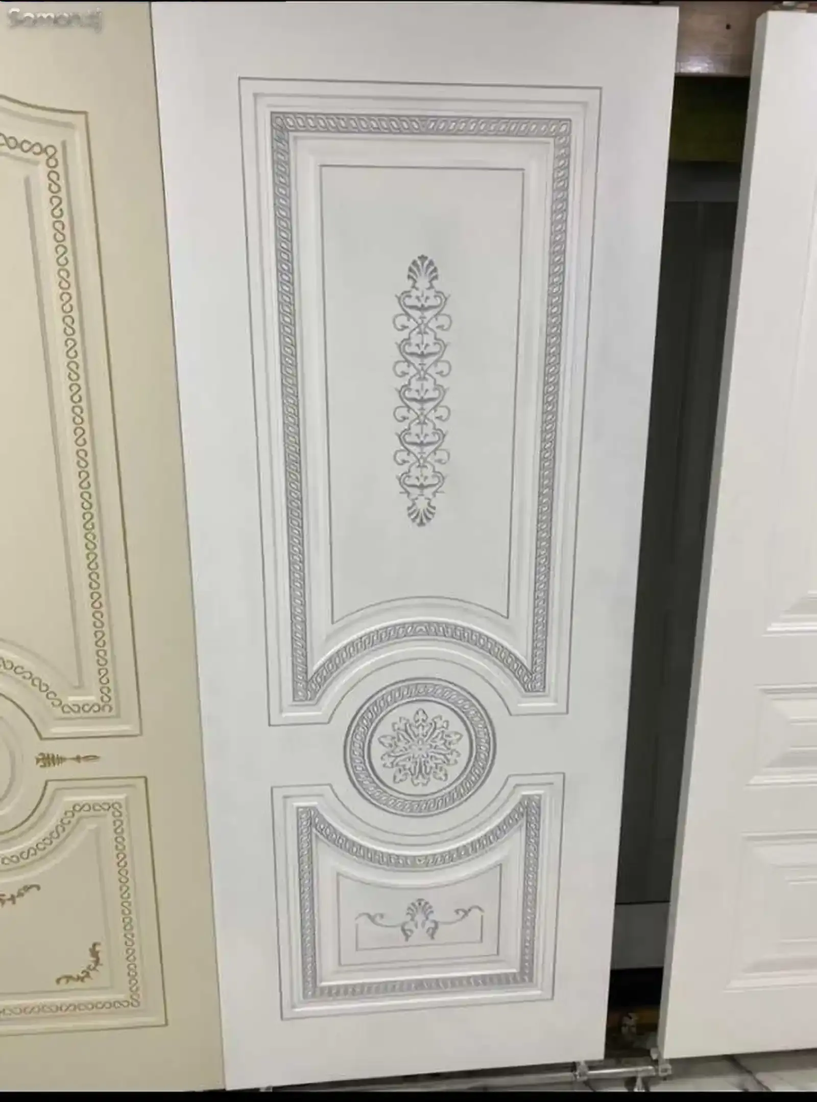 Дверь