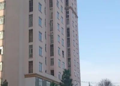 Помещение под магазин / салон, 85м², Донишгохи Тичорати