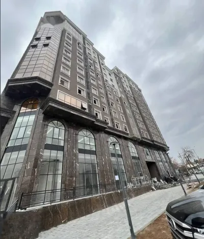 2-комн. квартира, 10 этаж, 71м², Шохмансур