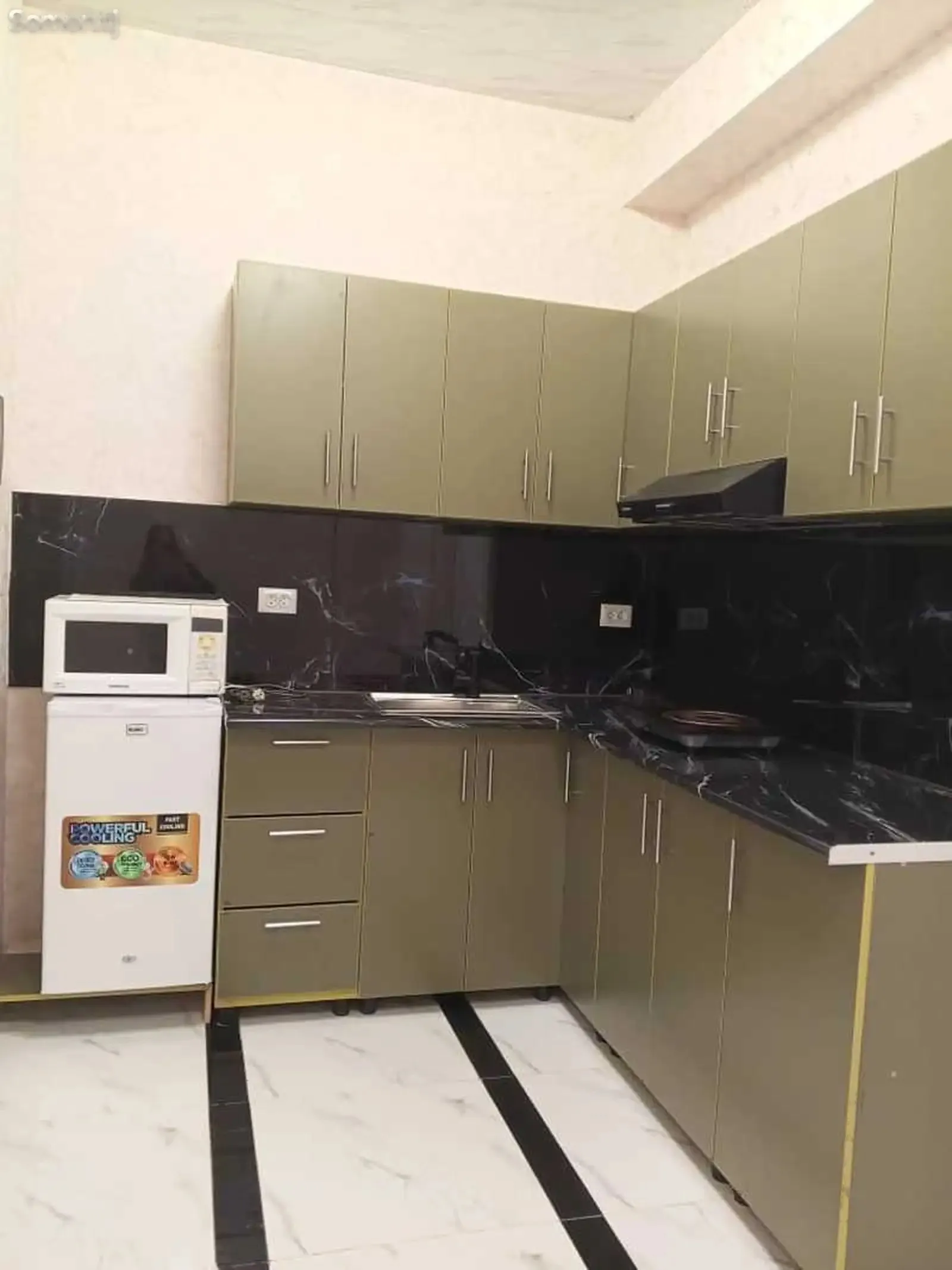 2-комн. квартира, 6 этаж, 80м², Сино