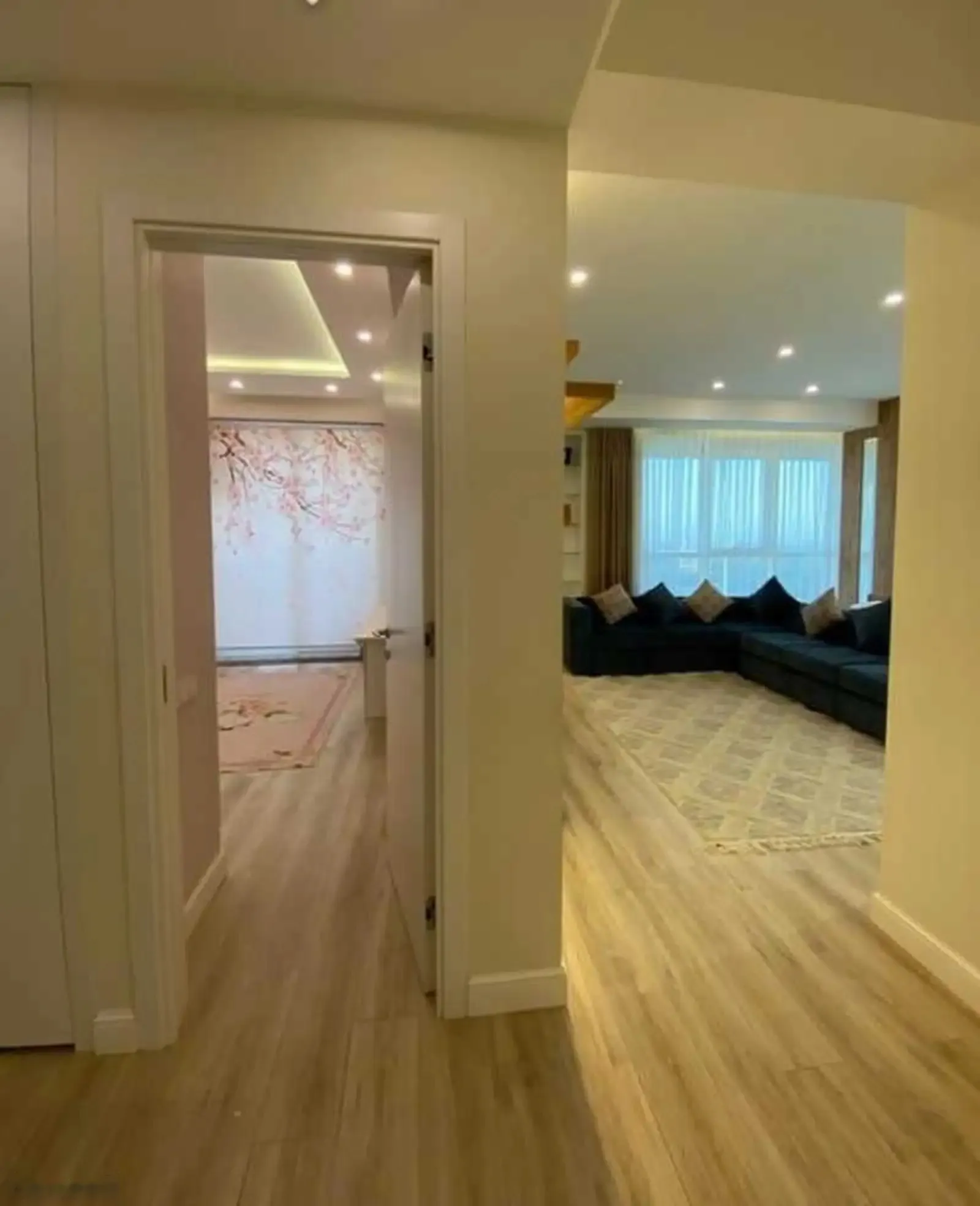 3-комн. квартира, 14 этаж, 100м², цум