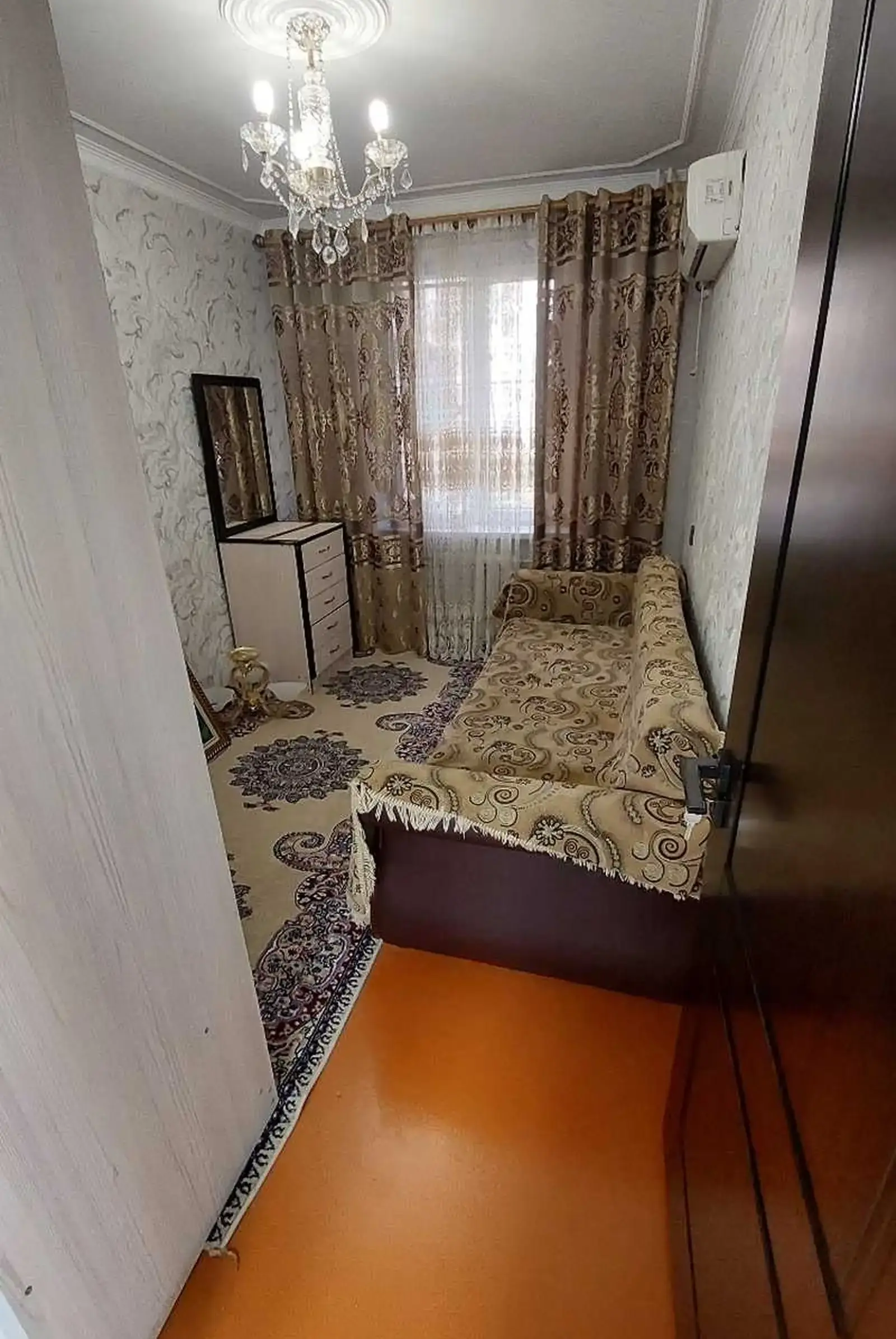 5-комн. квартира, 2 этаж, 100м², Зарафшон
