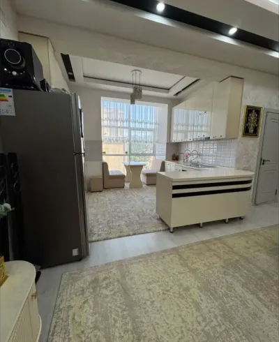 3-комн. квартира, 13 этаж, 90м², Шохмансур