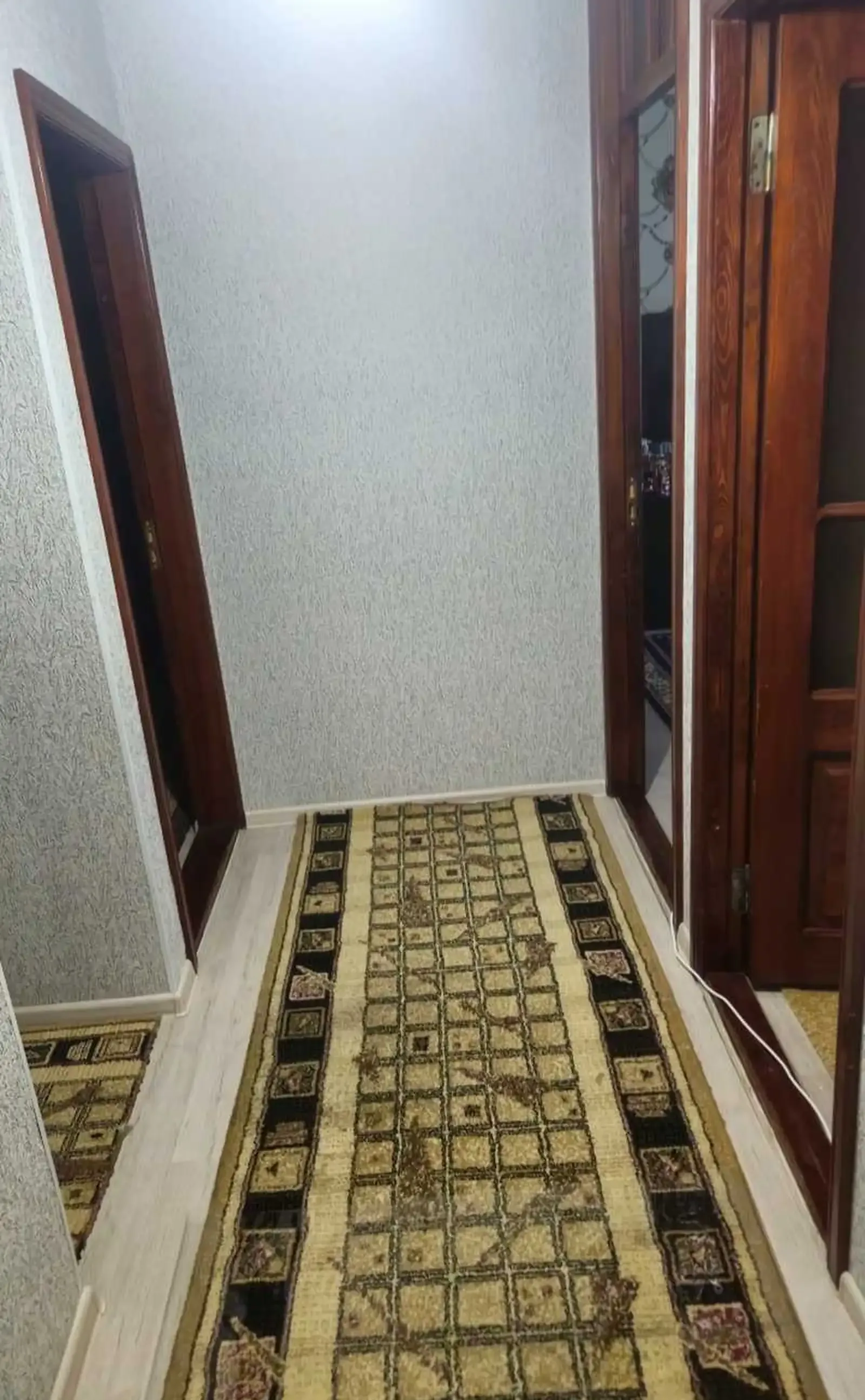 3-комн. квартира, 2 этаж, 85м², Сино