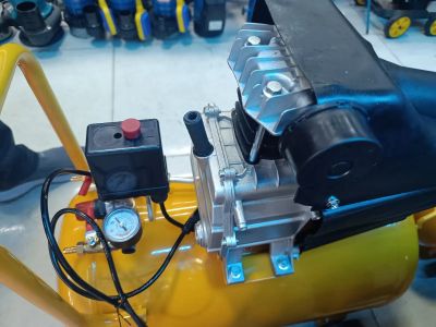 Компрессор 50л