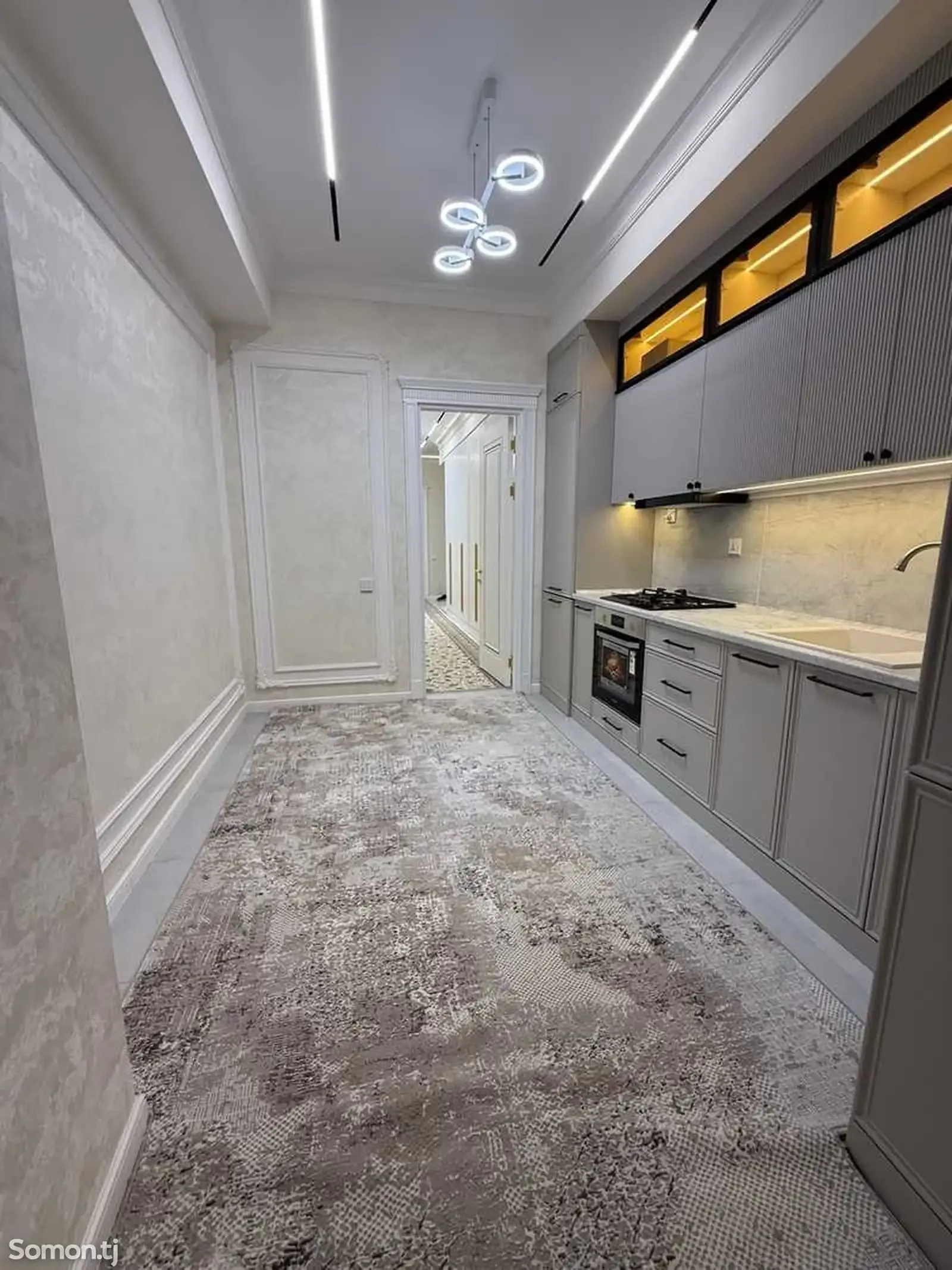 3-комн. квартира, 10 этаж, 120м², Улица Карамова