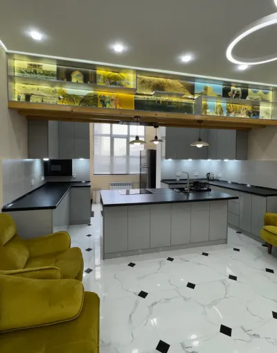 3-комн. квартира, 12 этаж, 140м², Сомони, ул. Пушкина, Славянский