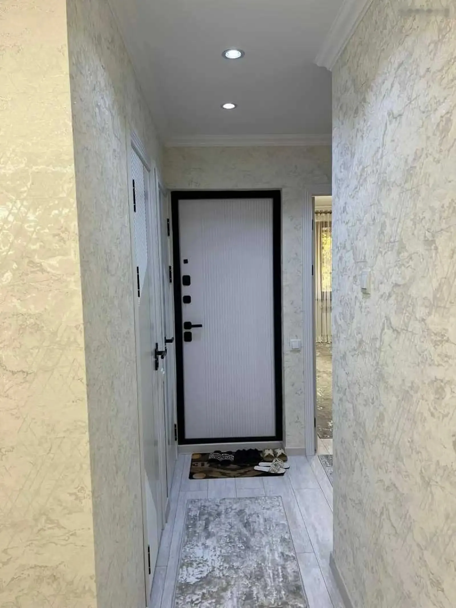 3-комн. квартира, 3 этаж, 80м², 33мкр напротив супермаркети Дастрас
