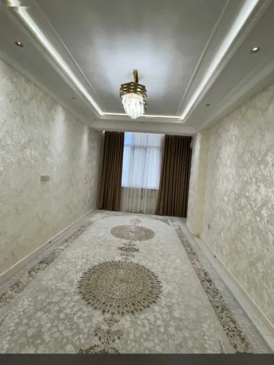 2-комн. квартира, 14 этаж, 70м², голубой экран