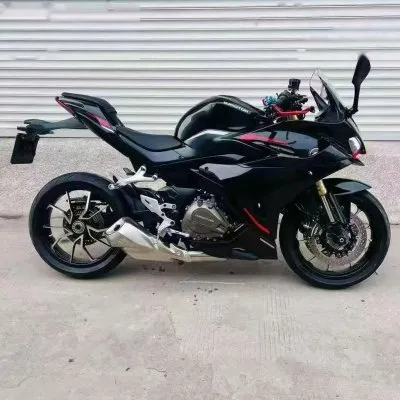 Мотоцикл QJMotor