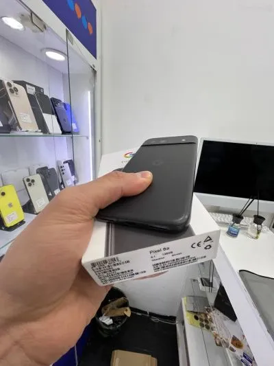 Google pixel 8a