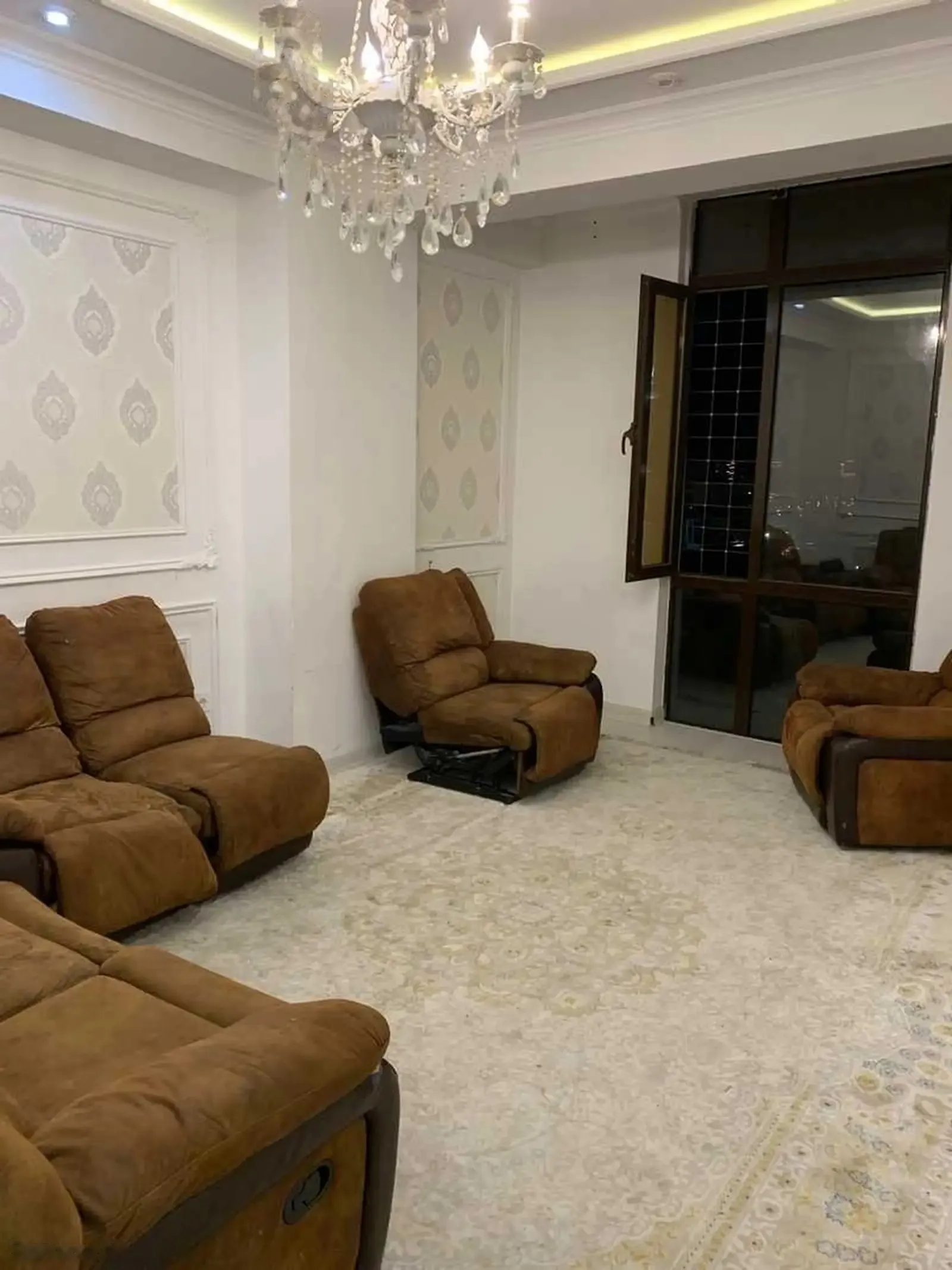 3-комн. квартира, 9 этаж, 80м², Шохмансур