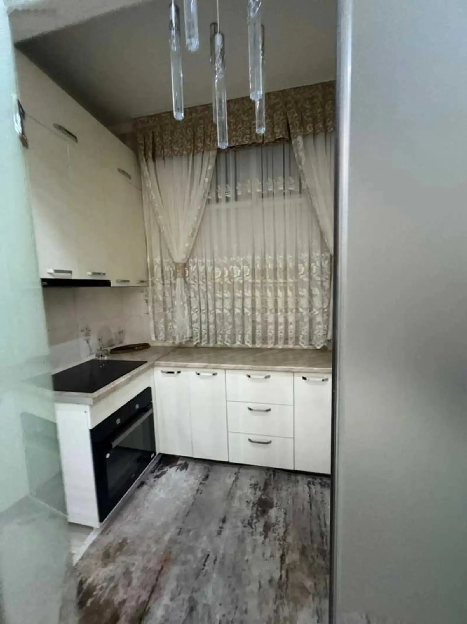 2-комн. квартира, 2 этаж, 60м², Воданасос