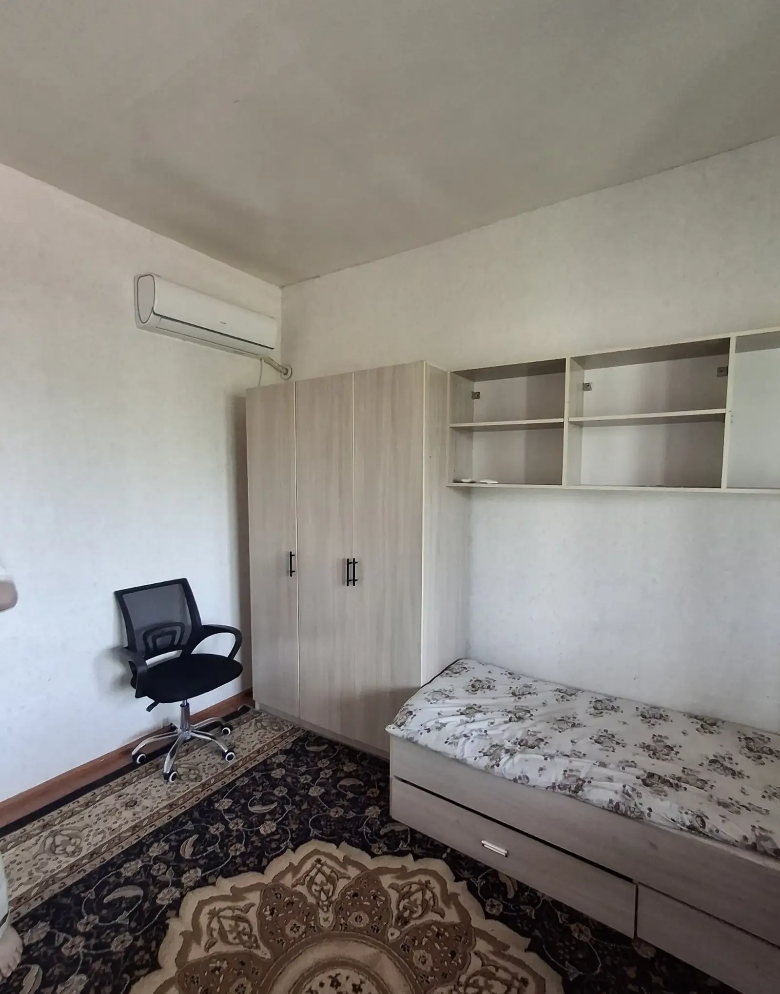 2-комн. квартира, 2 этаж, 55м², ашан