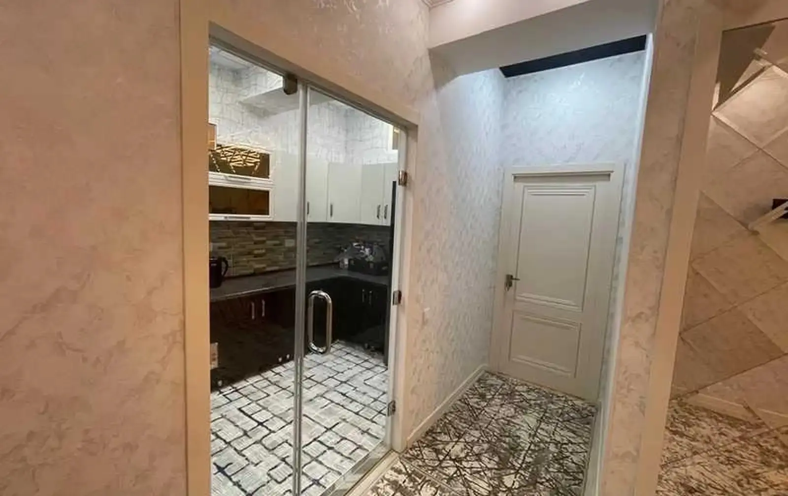 3-комн. квартира, 5 этаж, 100м², Шохмансур