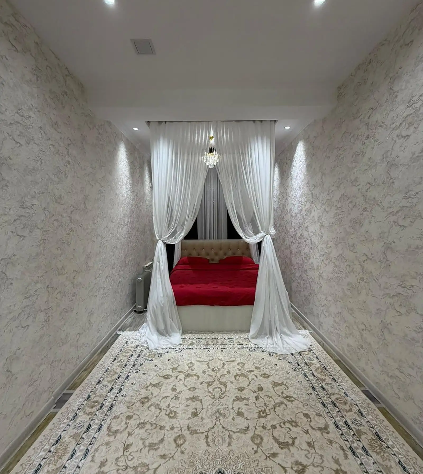 2-комн. квартира, 5 этаж, 70м², 92 мкр, Маркази Савдои Гулдаста, дом Королевский