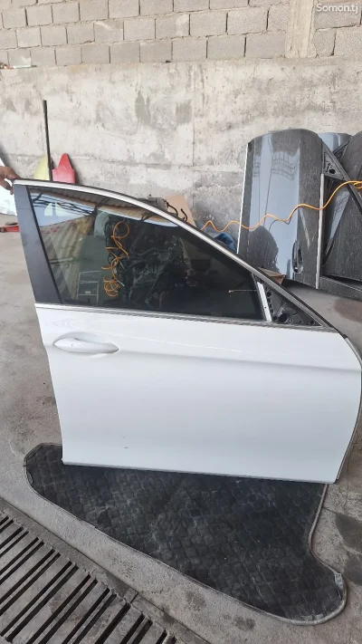 Дерь BMW F10 — миниатюра 3