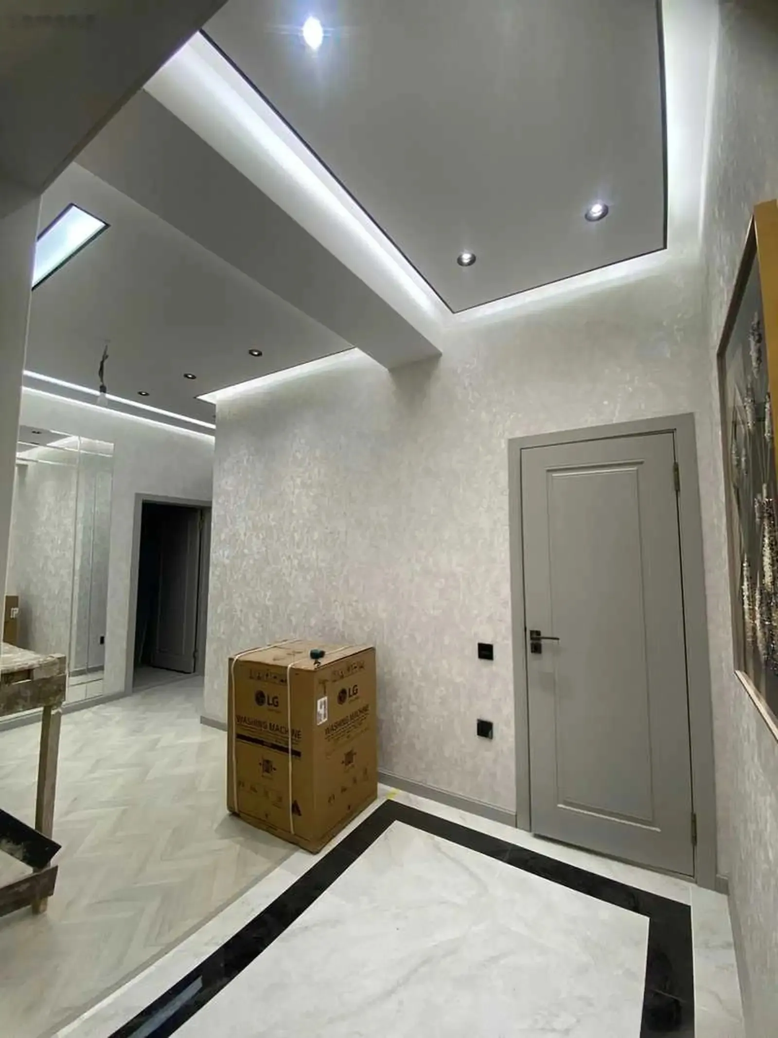 2-комн. квартира, 7 этаж, 82м², кольцевой профсоюз