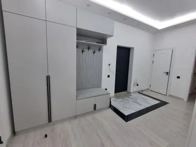 2-комн. квартира, 12 этаж, 90м², дом печати