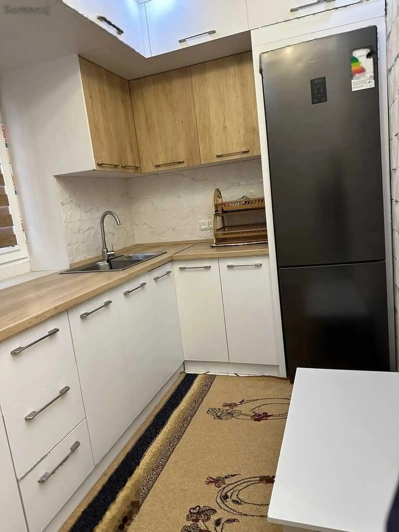 2-комн. квартира, 1 этаж, 50м², Фирдавси
