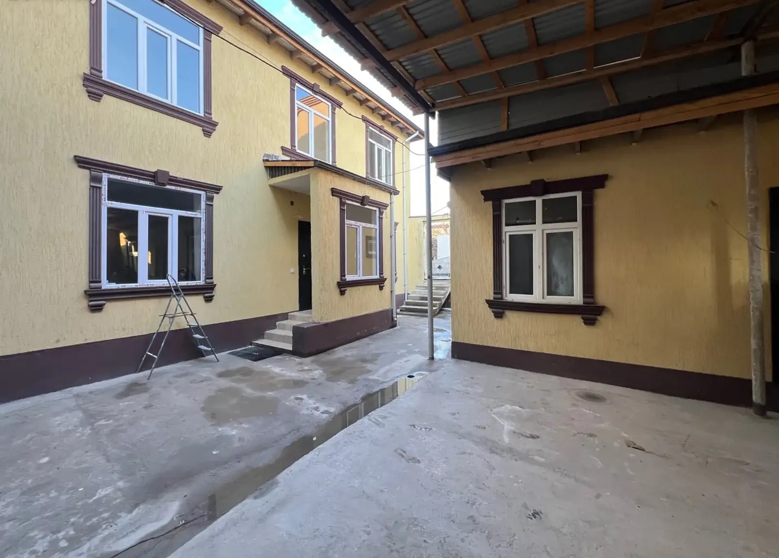 2-этажный, 6 комнатный дом, 325 м², Шохмансур